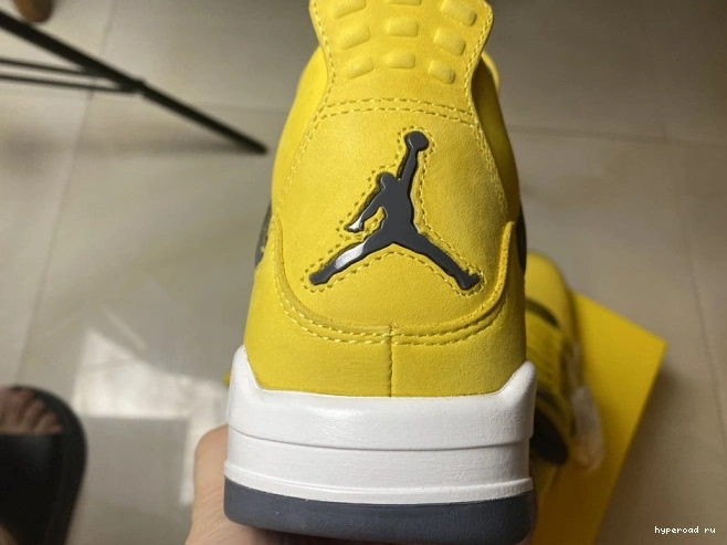 Air 4 Lightning Jordan CT8527-700 Retro 0727